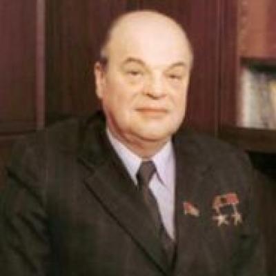 Basov, Mikola Gennadiyovych