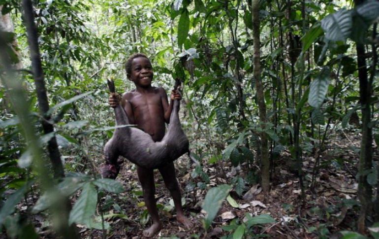 Pygmäen: das kleinste Volk der Welt Die Namen des afrikanischen Volkes sind eine Handvoll wert